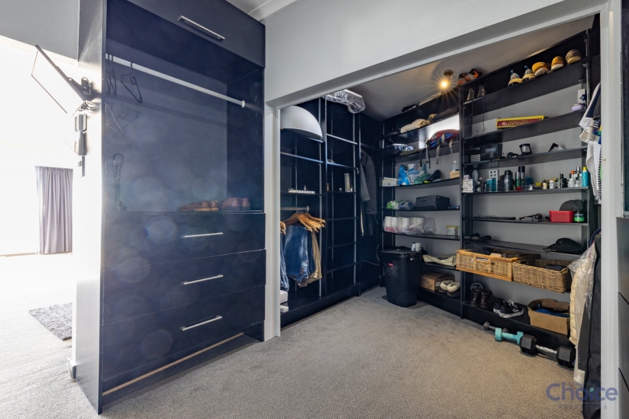 5 Bedroom Property for Sale in Jeffreys Bay Central Eastern Cape